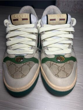 Gucci Screener sneaker original 100% size 36 / US 6 used excellent condition.